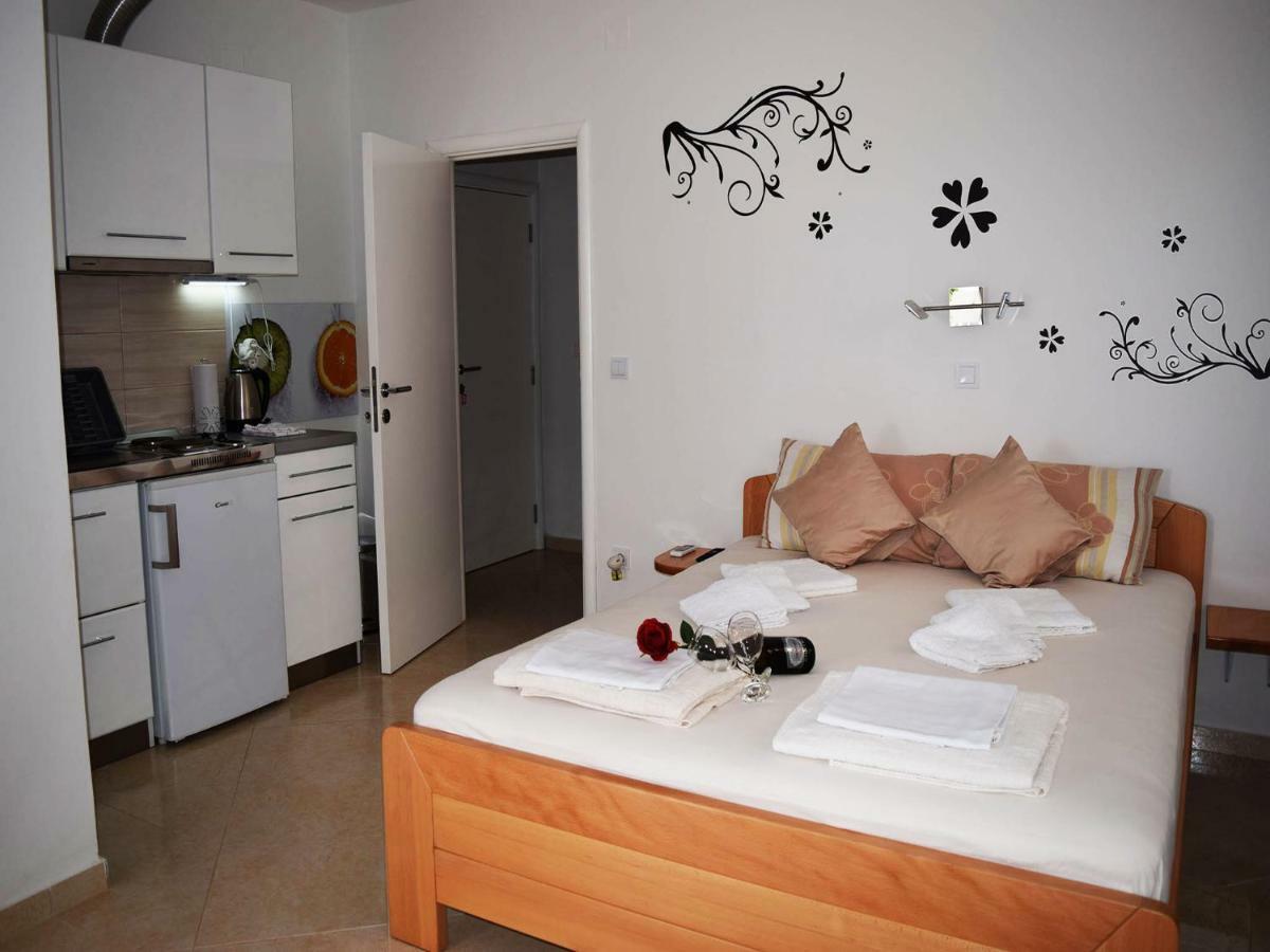 Iva Apartmani Tribalj 외부 사진